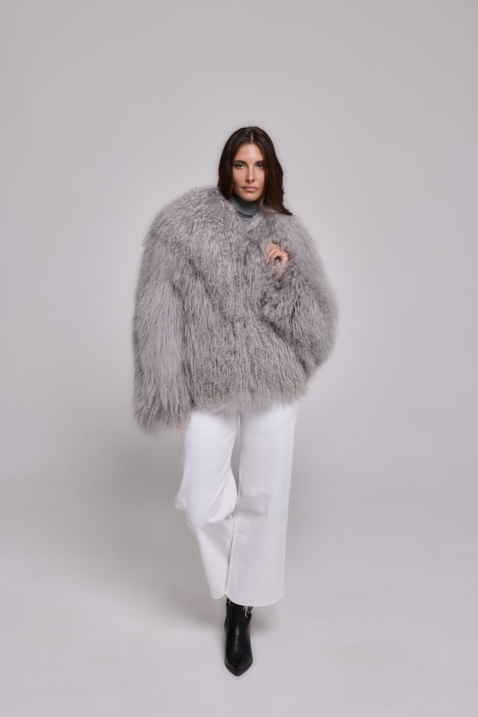 <tc>Mongolia shearling Coat Light Grey</tc>