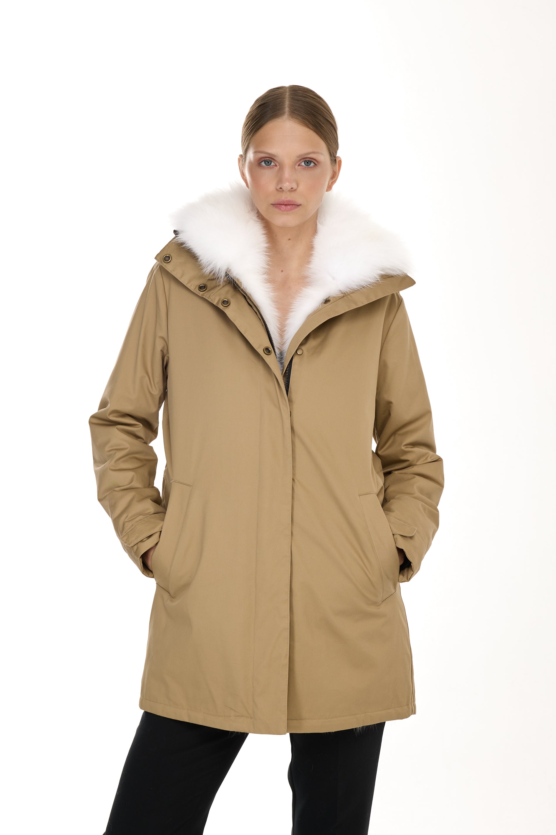 Elegant WHITE Parka with High Collar and Removable Fur Vest