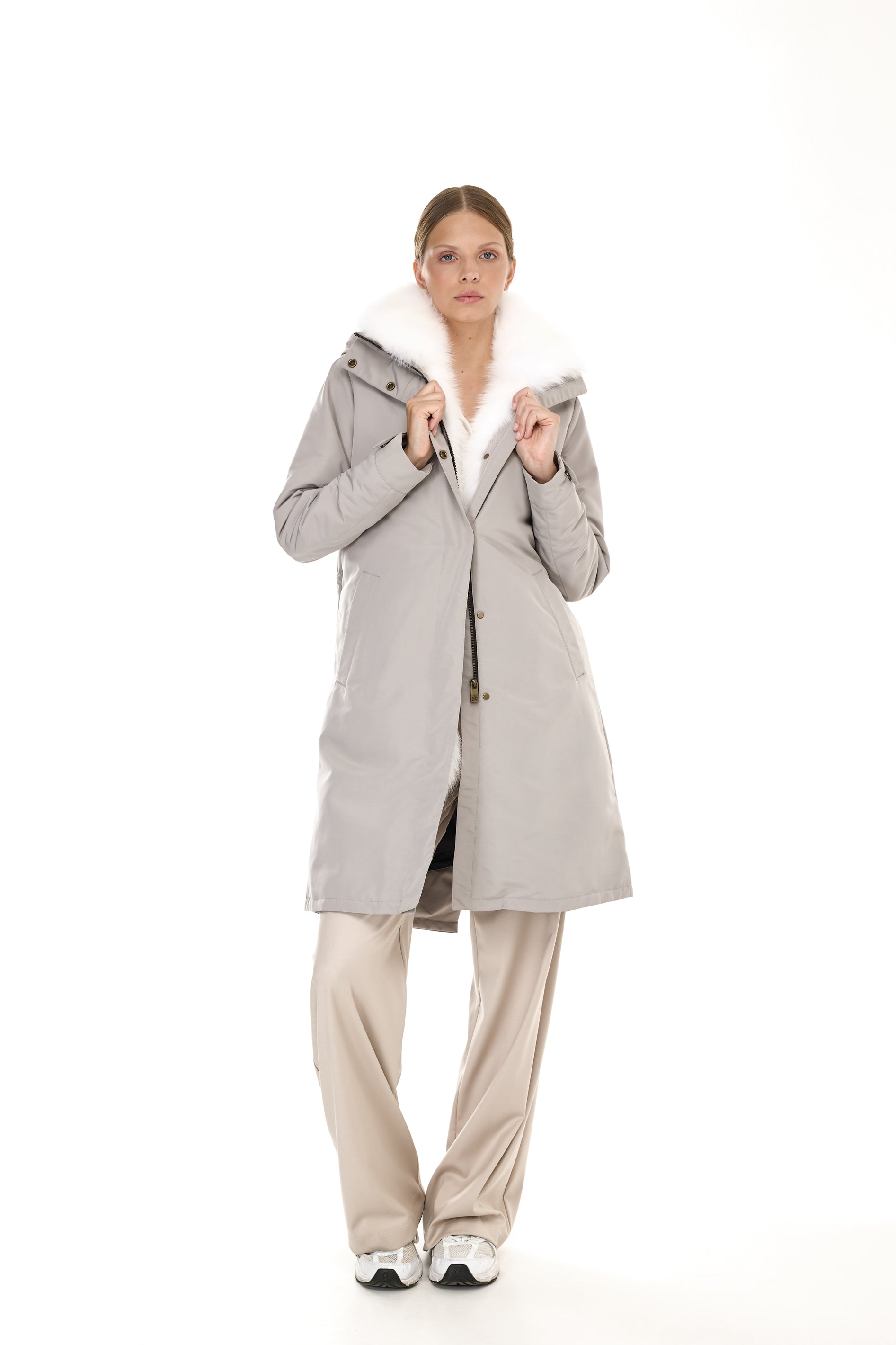 Parka X-Long Elegant WHITE FOX  con Collo Alto e Gilet in pelliccia Removibile