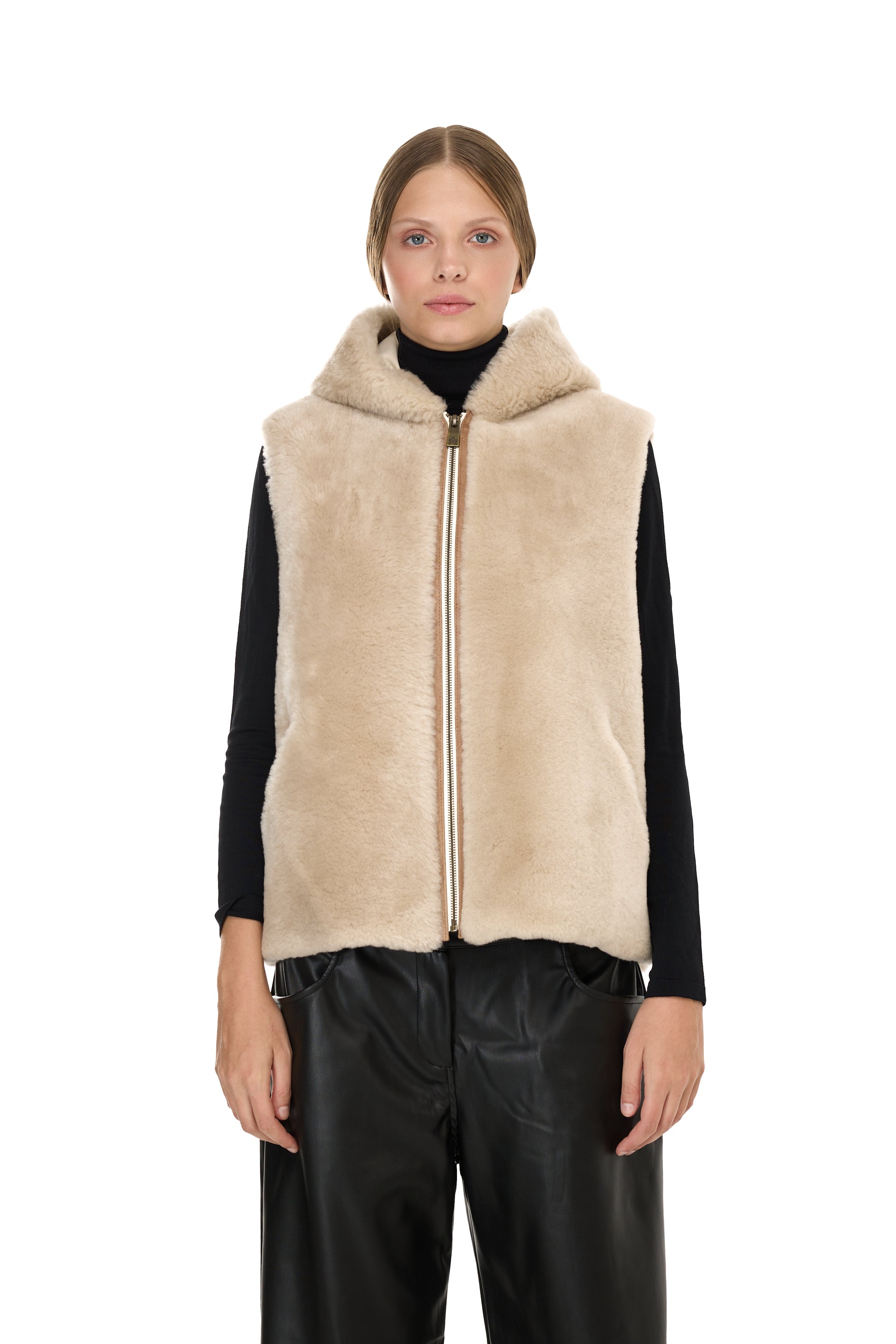 Lambe Beige Merino hooded vest