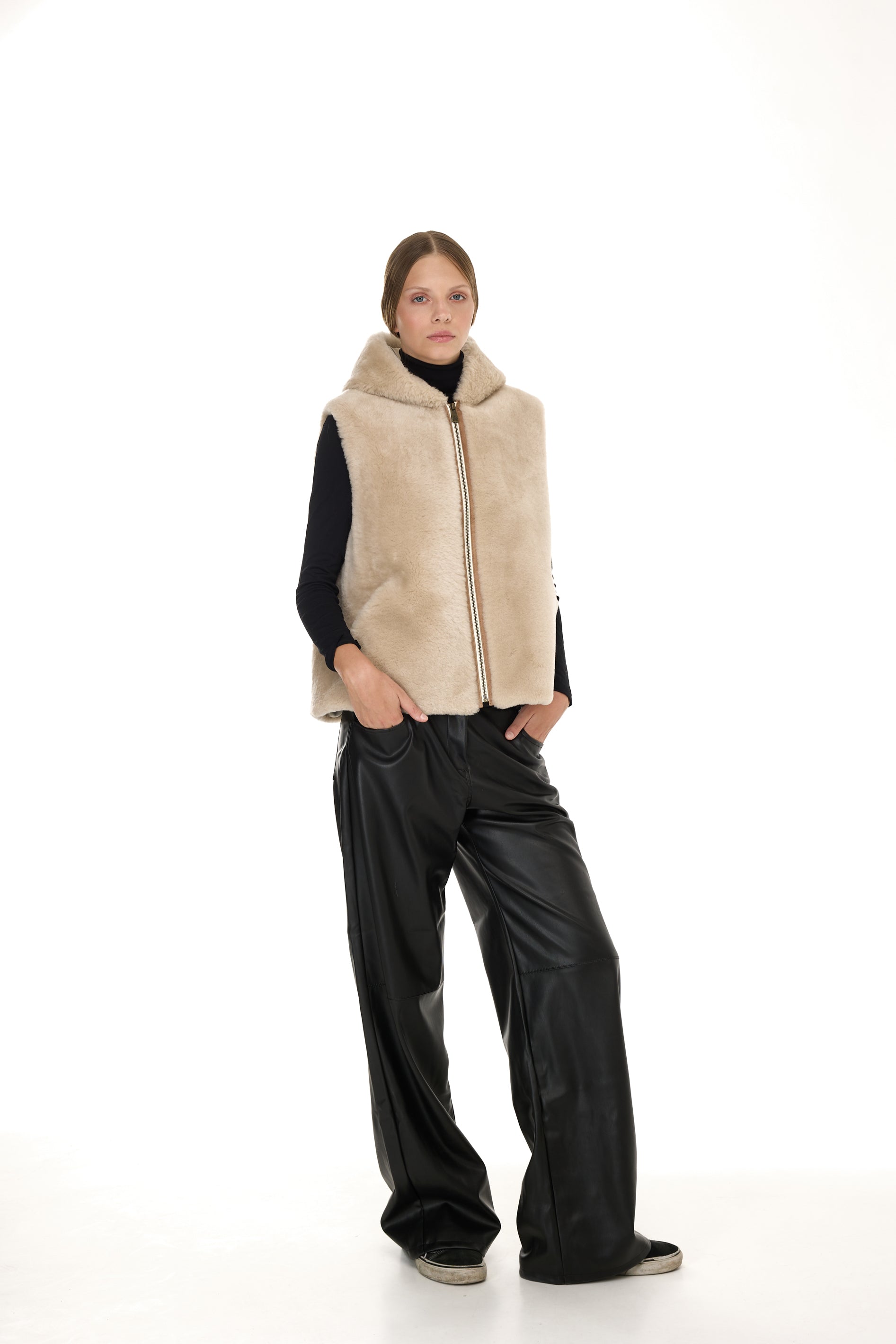 Lambe Beige Merino hooded vest