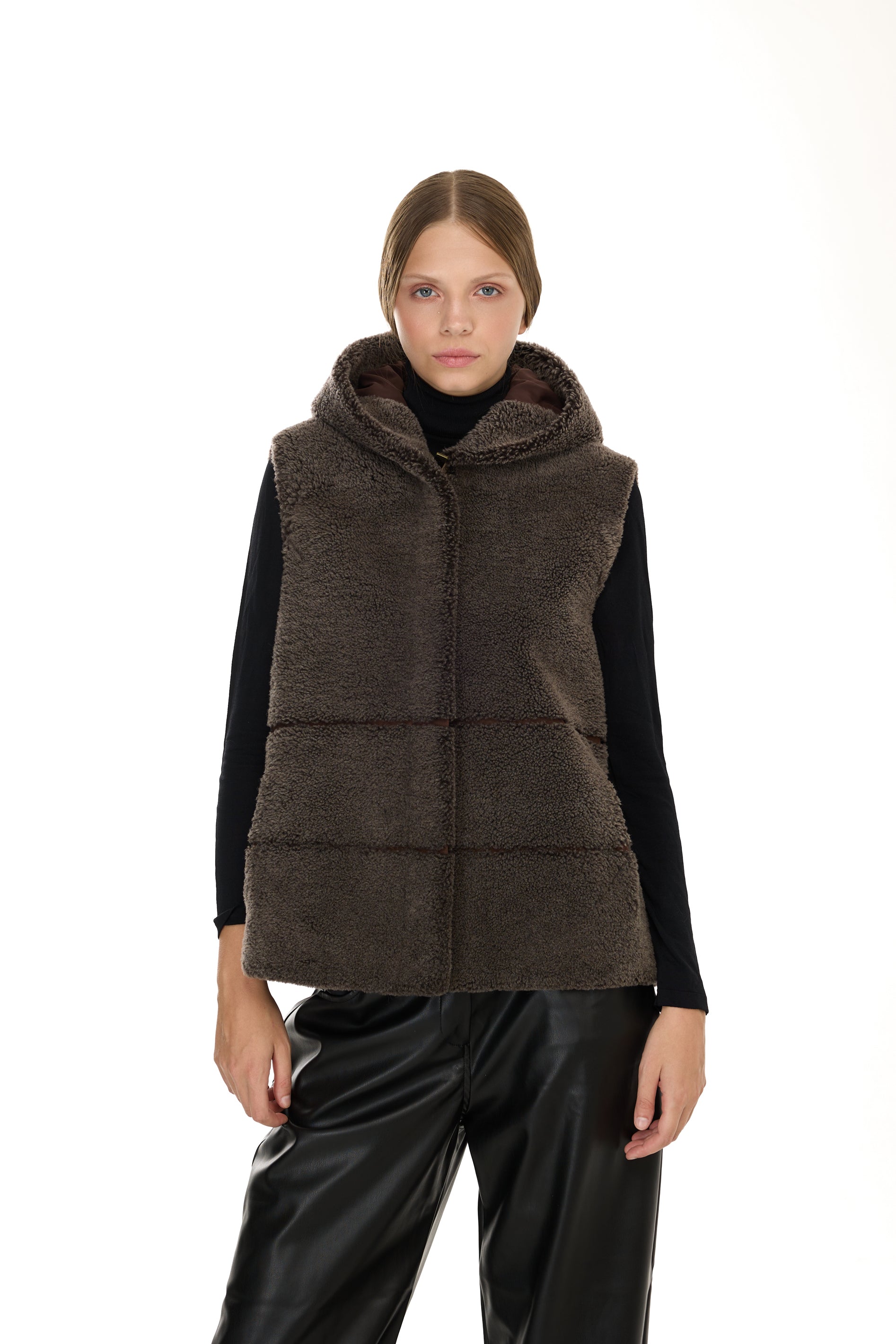 Lambown Merino hooded vest