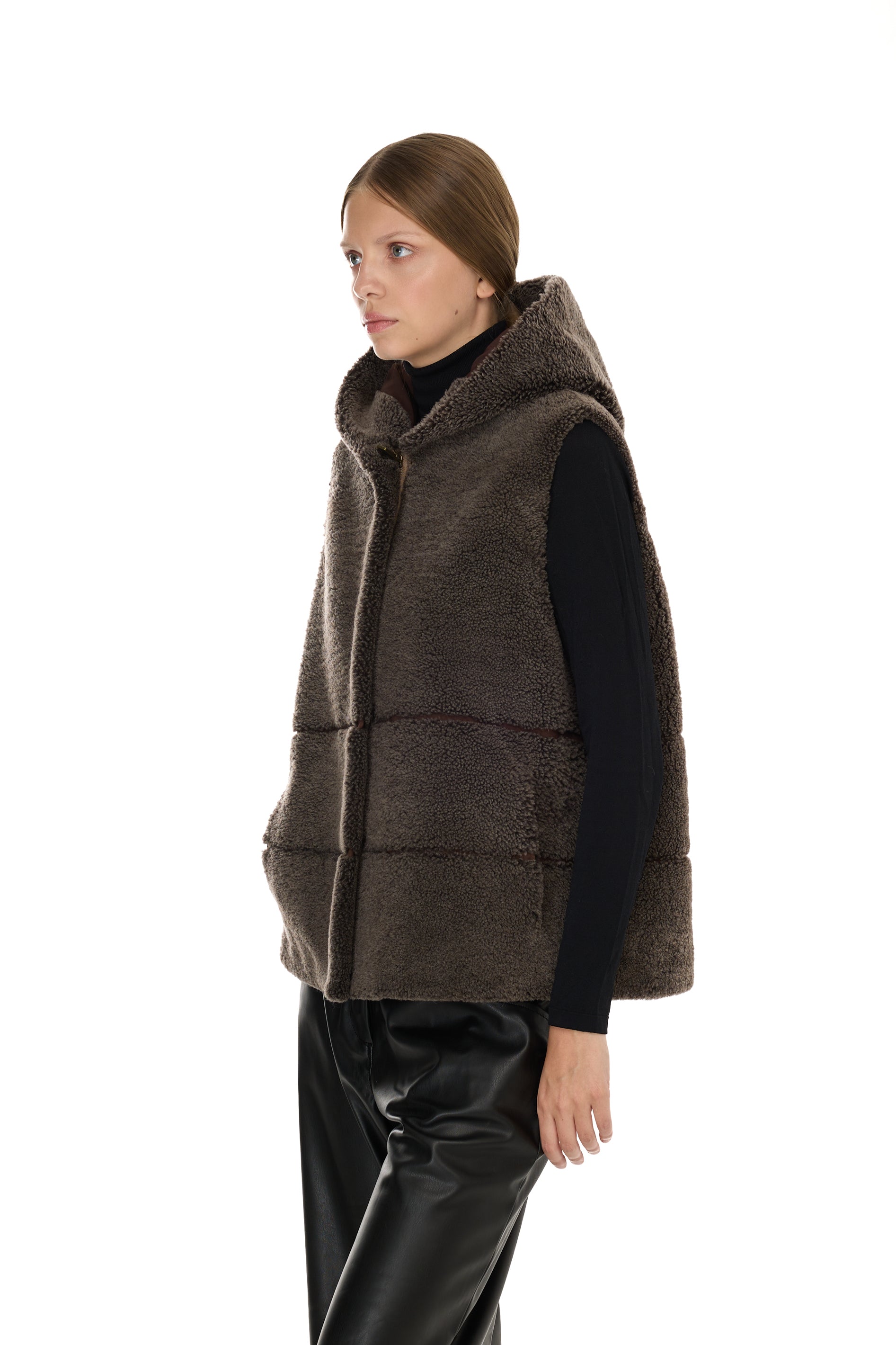 Chaleco con capucha de Lambown Merino