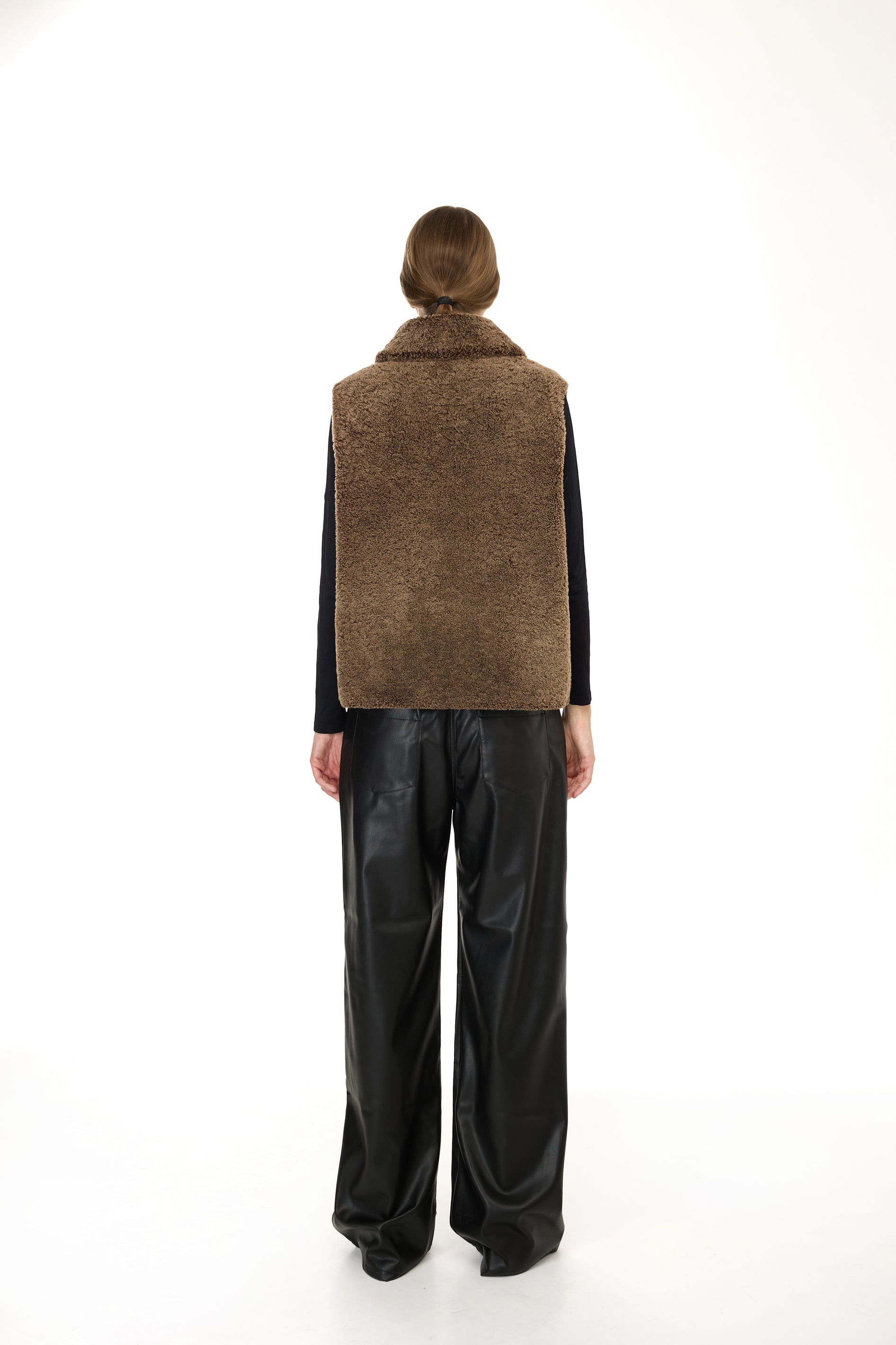 Merino vest lamb camel