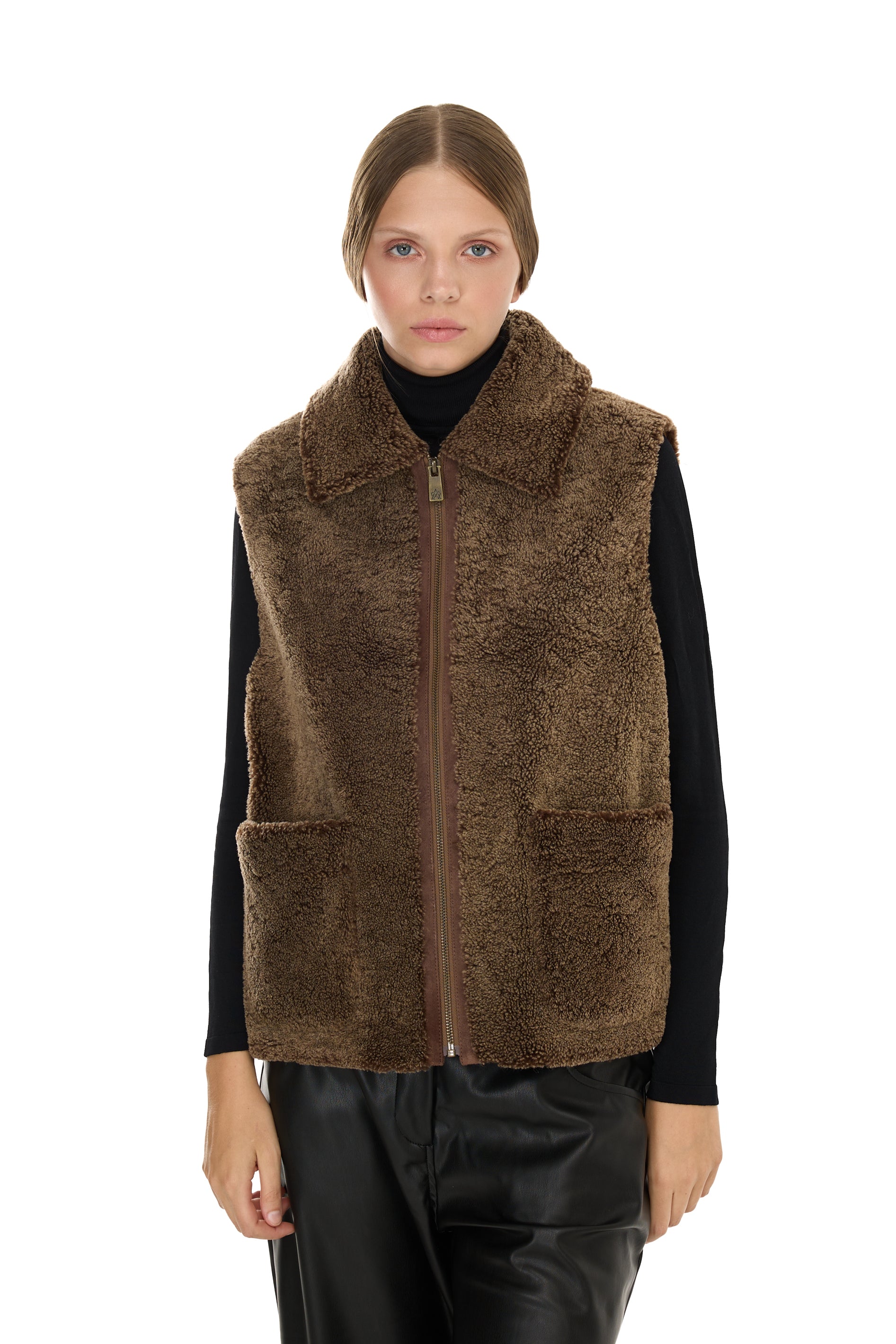 Merino vest lamb camel
