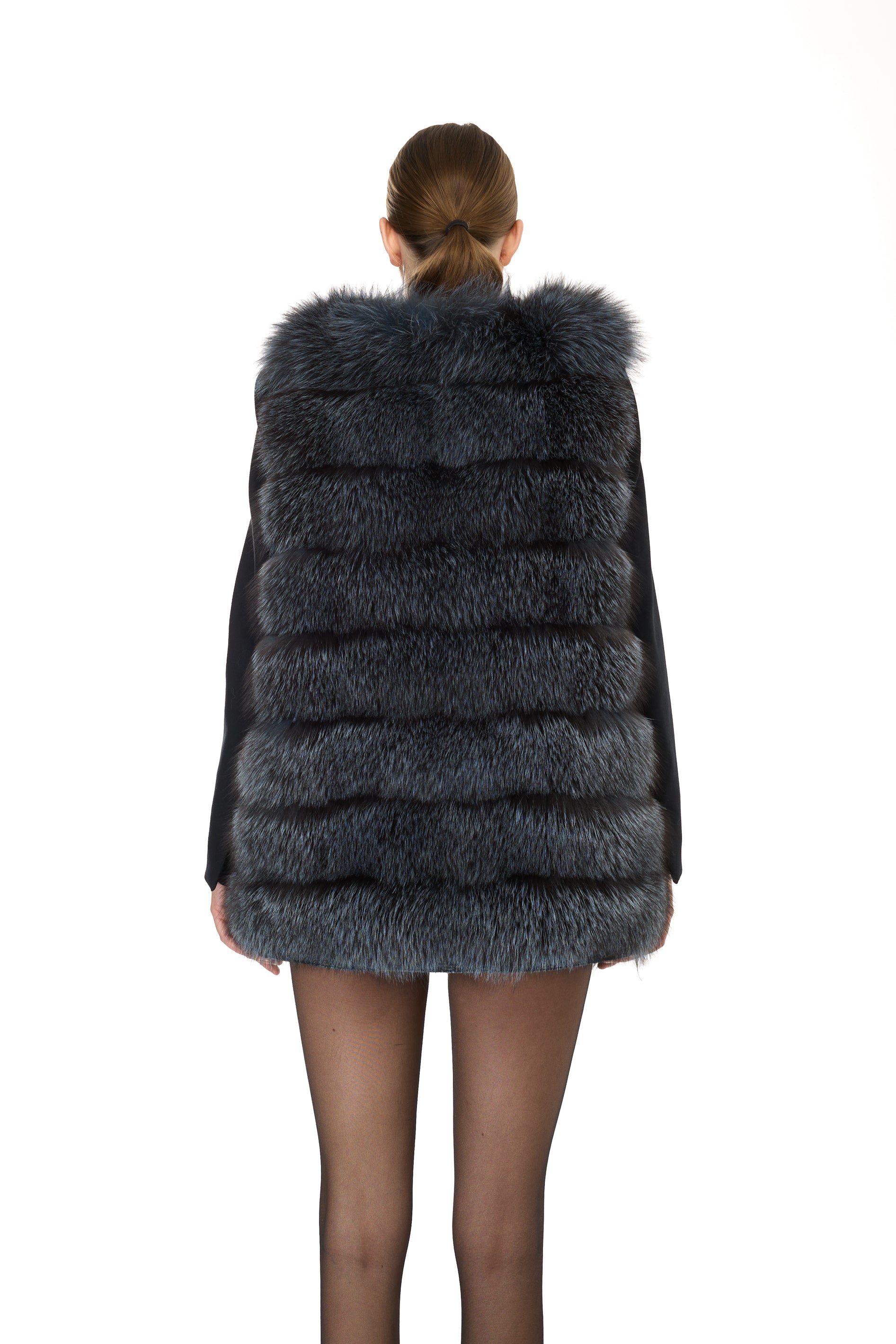 Renard argenté & Gilet en jean – Bleu ciel