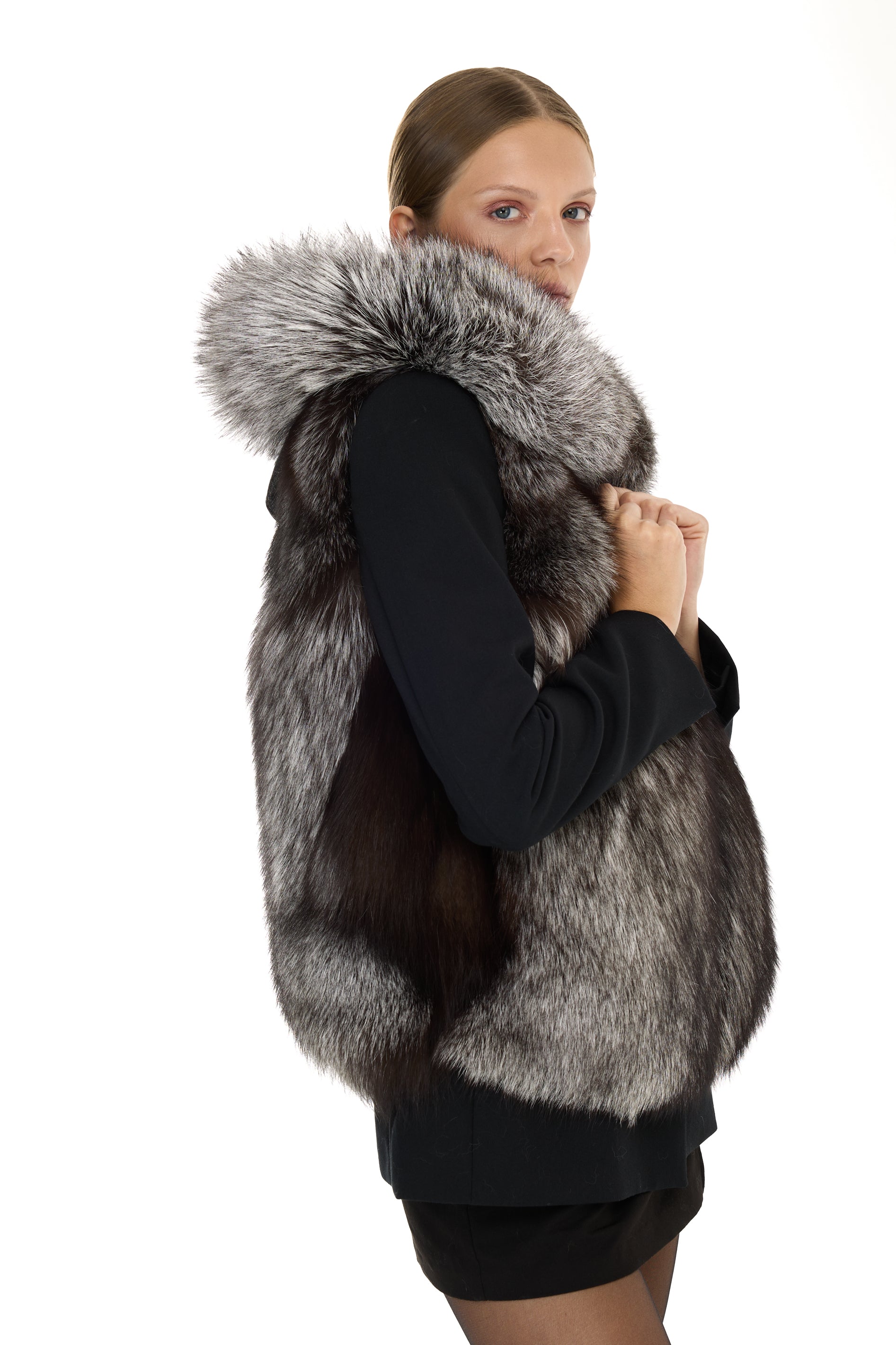 Con con capucha y mezclilla de grervices - color natural