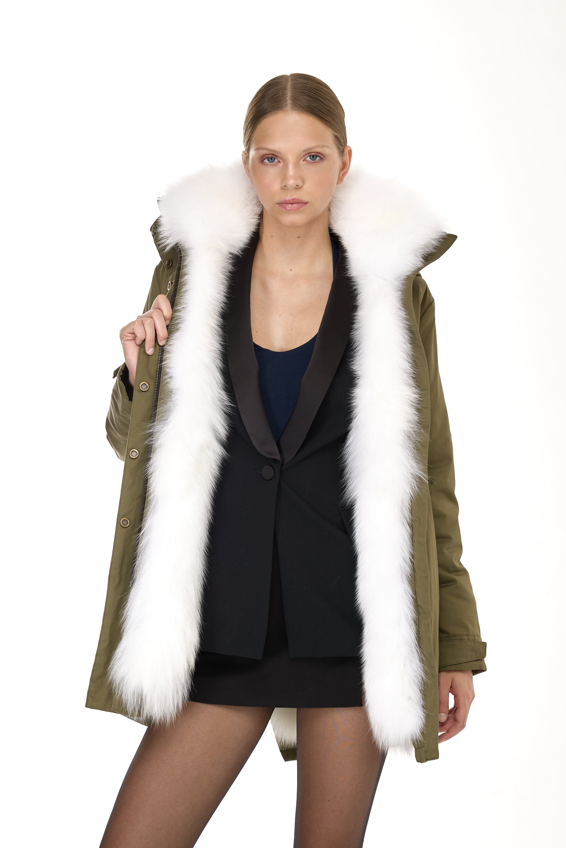 Elegant WHITE Parka with High Collar and Removable Fur Vest