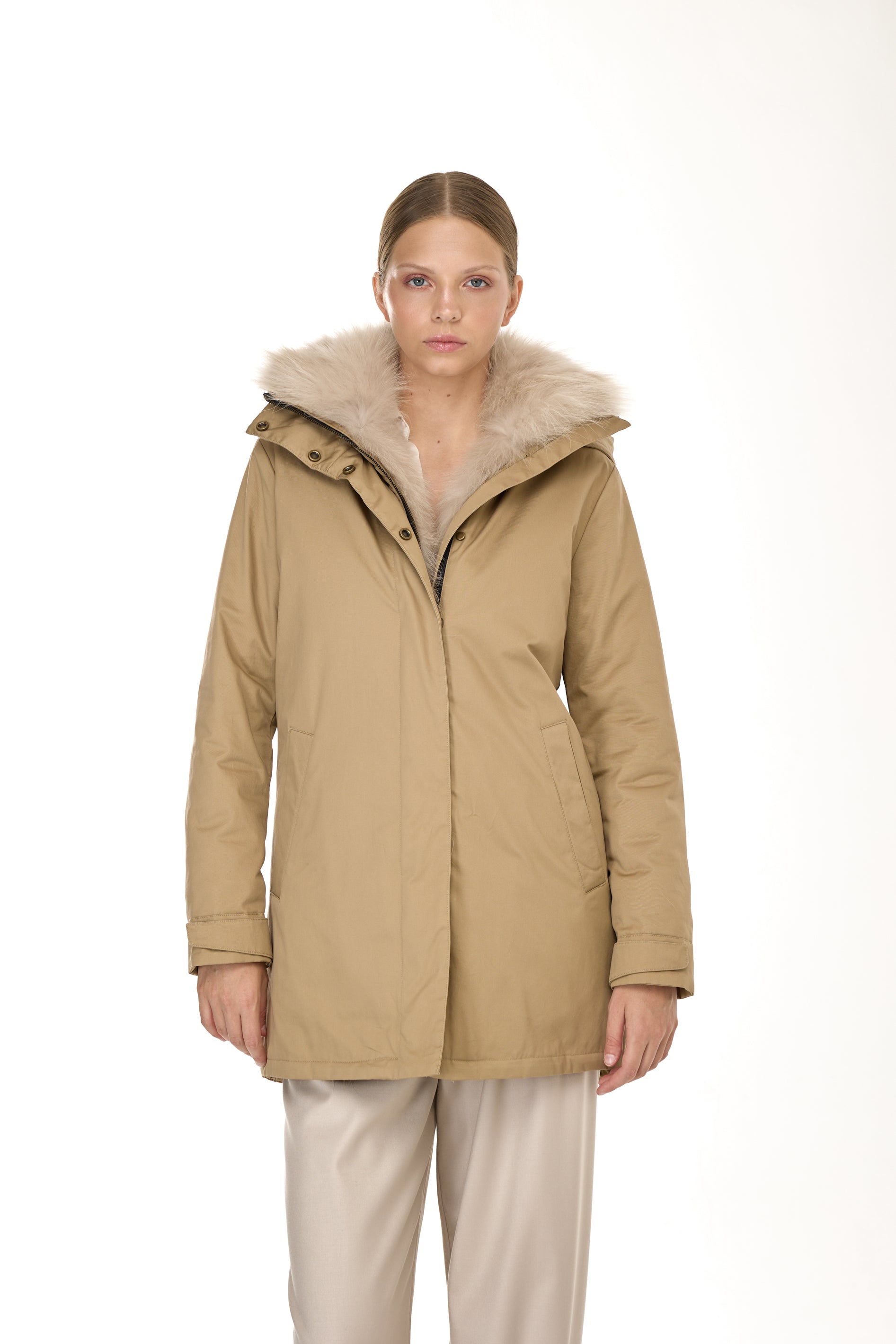 Parka Elegant BEIGE con Collo Alto e Gilet in pelliccia Removibile