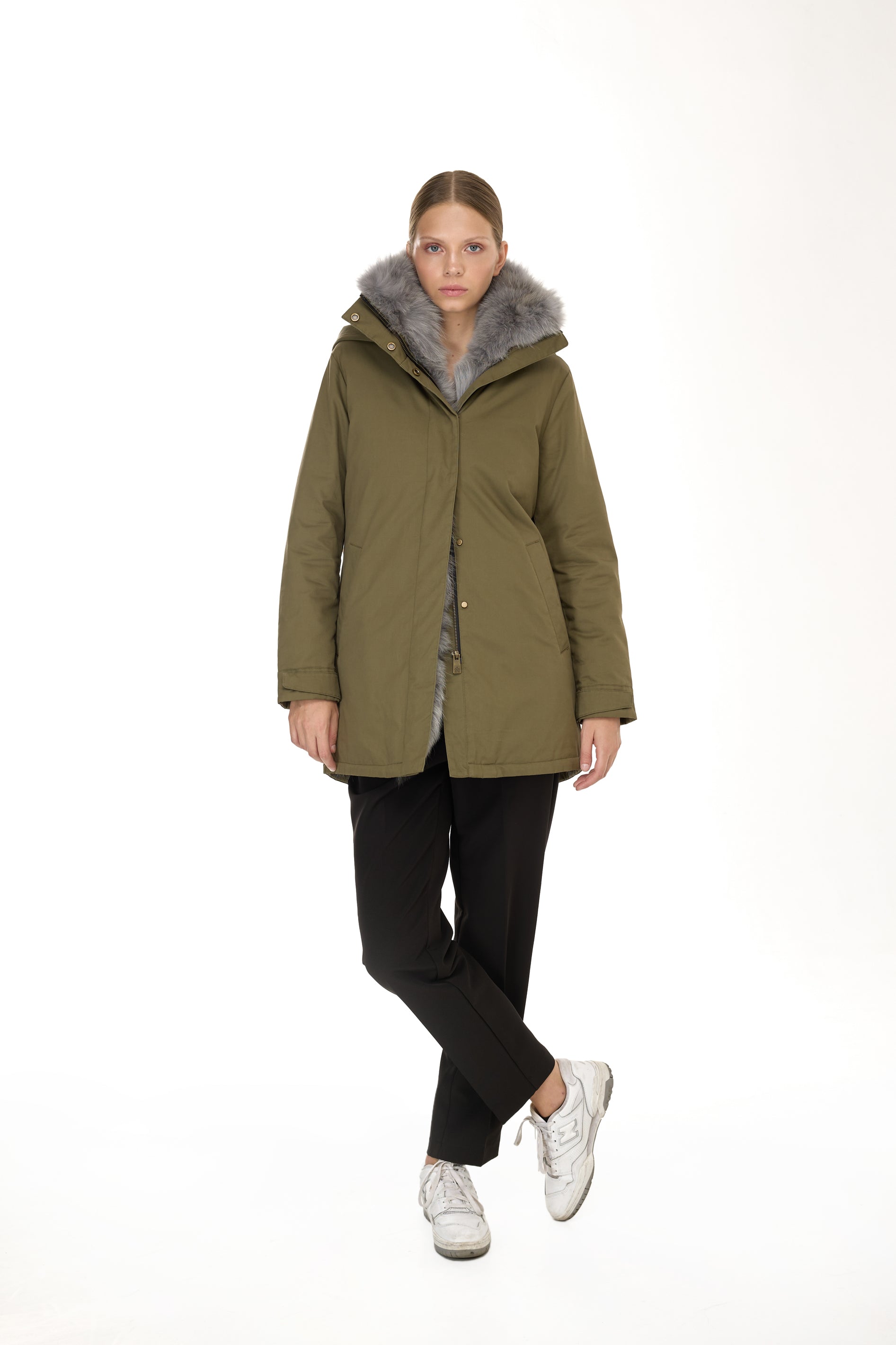 Elegant GRAY Parka with High Collar and Removable Fur Vest