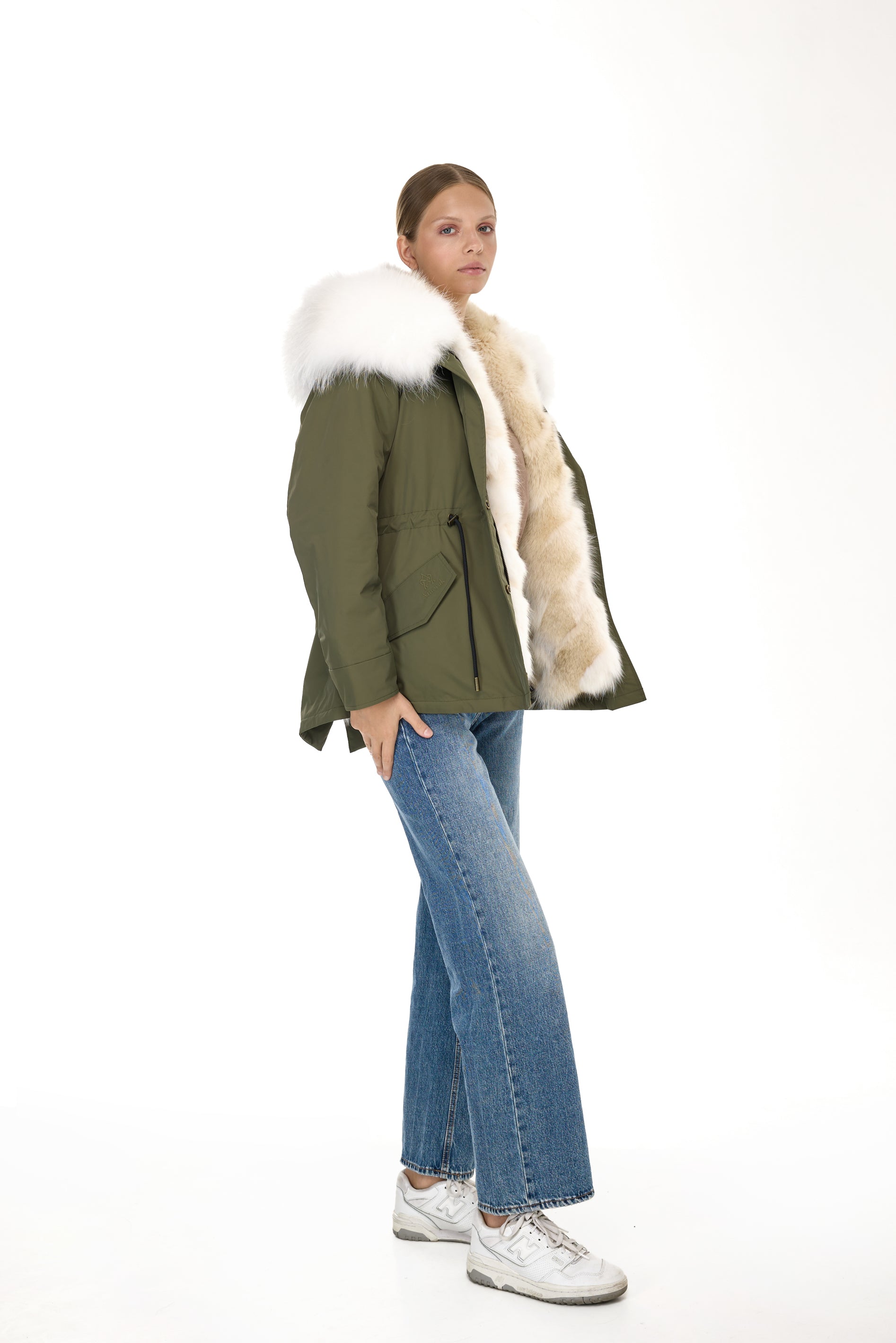 Urban WHITE short parka in waterproof cotton blend with coyote vest