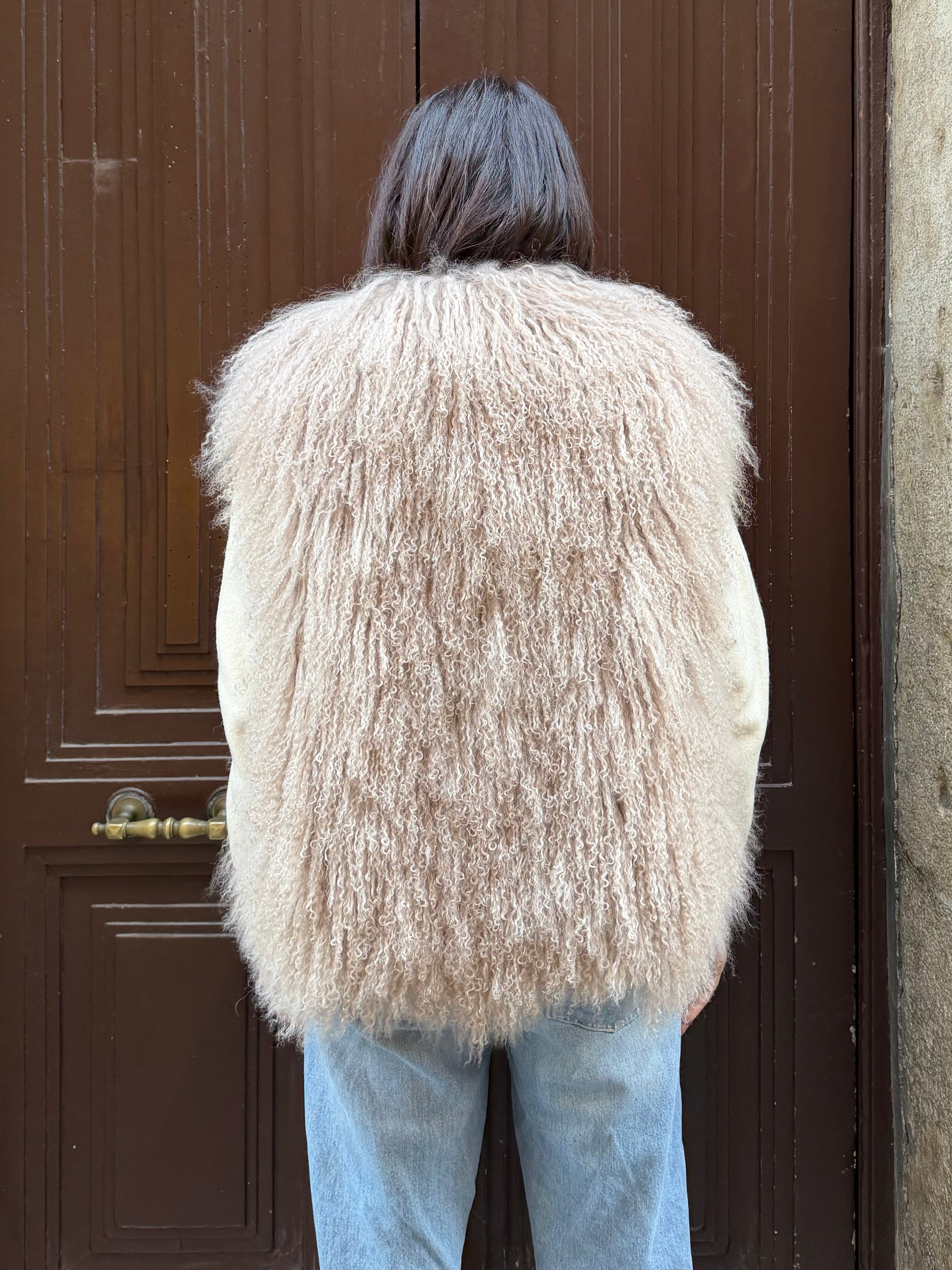 Gilet en fourrure mongole