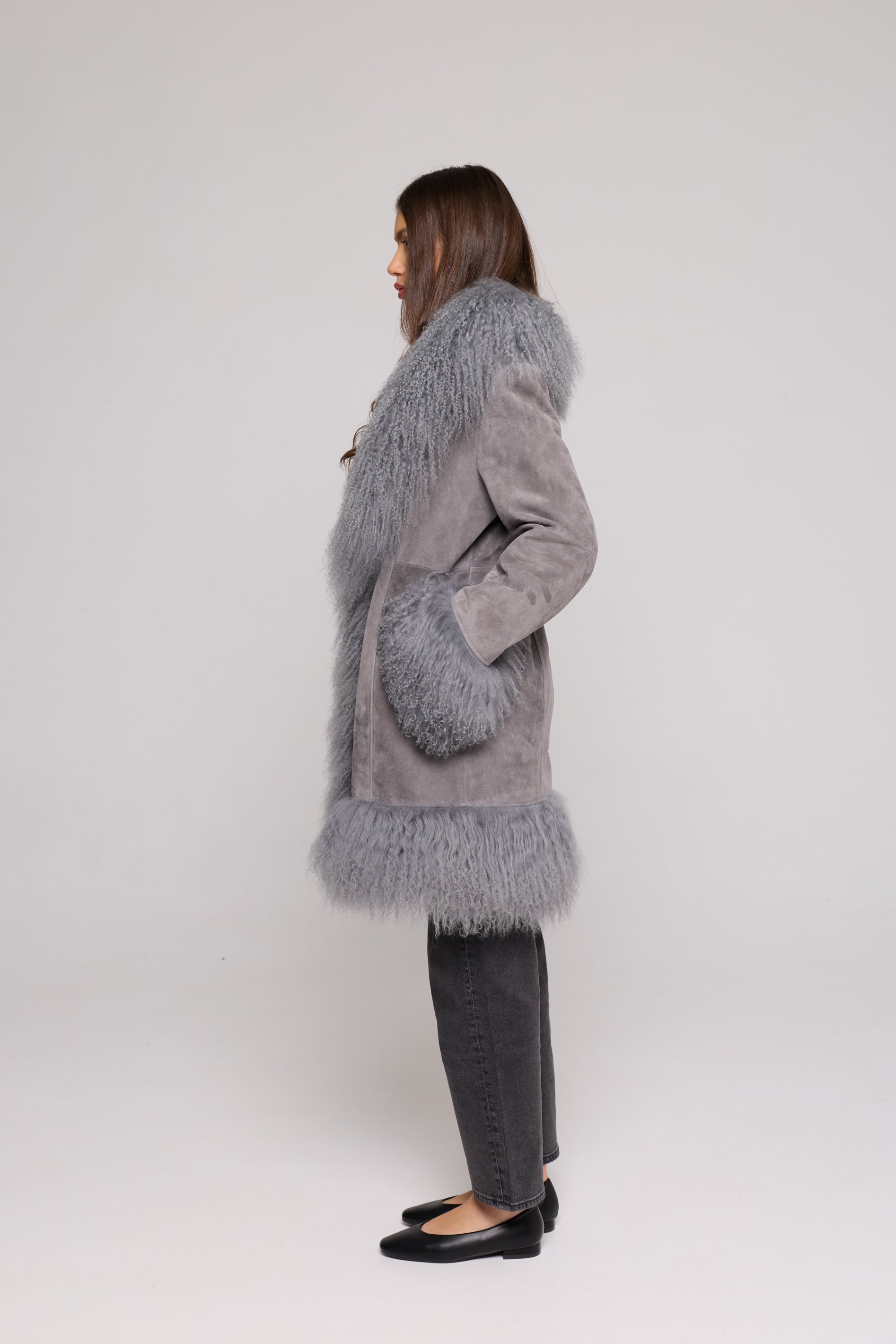 Mongolia Suede Long Jacket GRAY