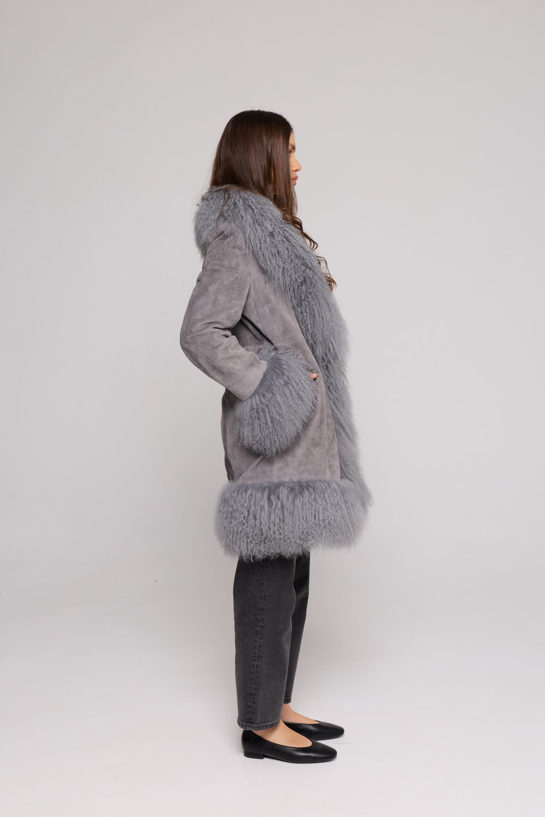 Mongolia Suede Long Jacket GRAY