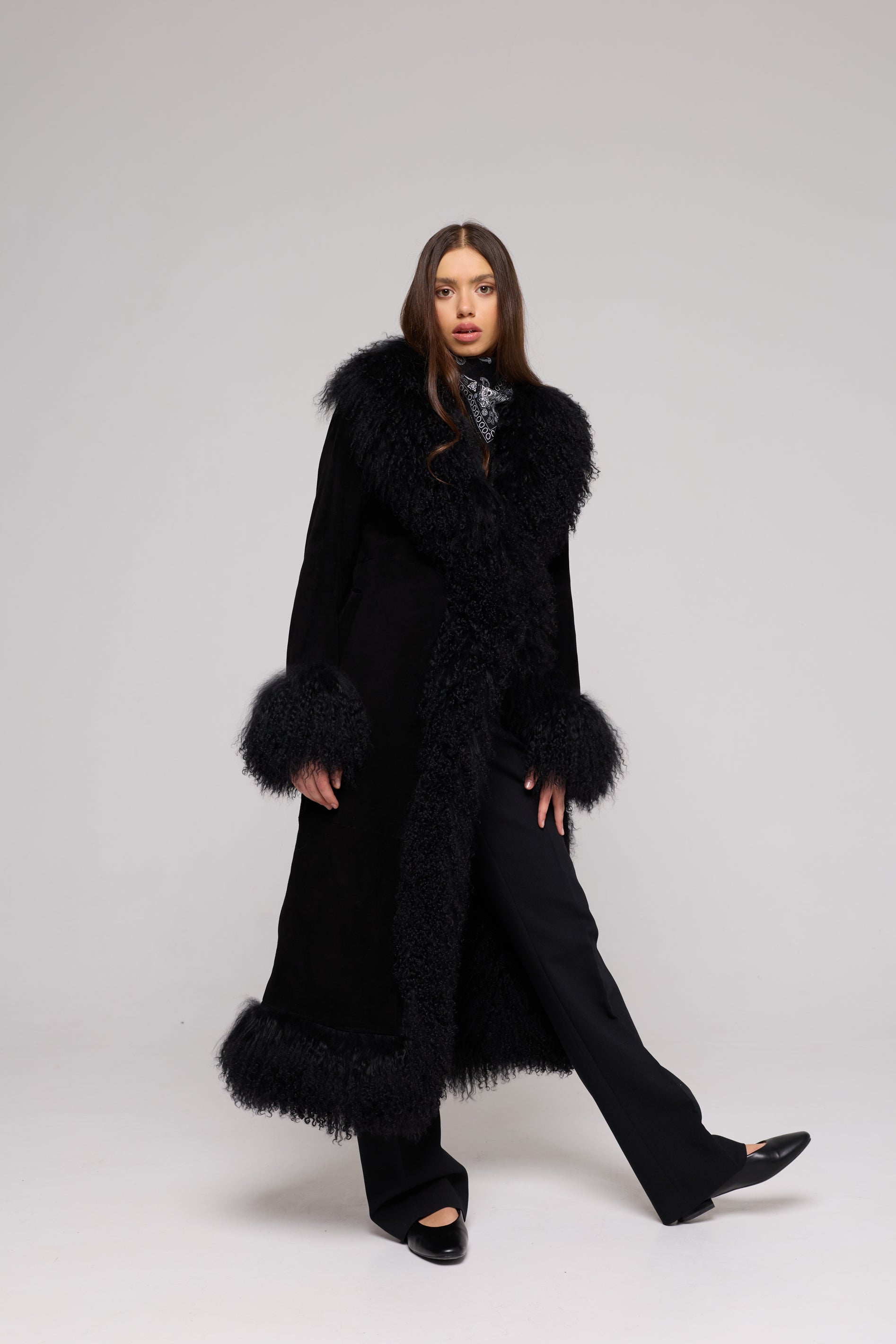 Mantel Wildleder Mongolia Shearling schwarz