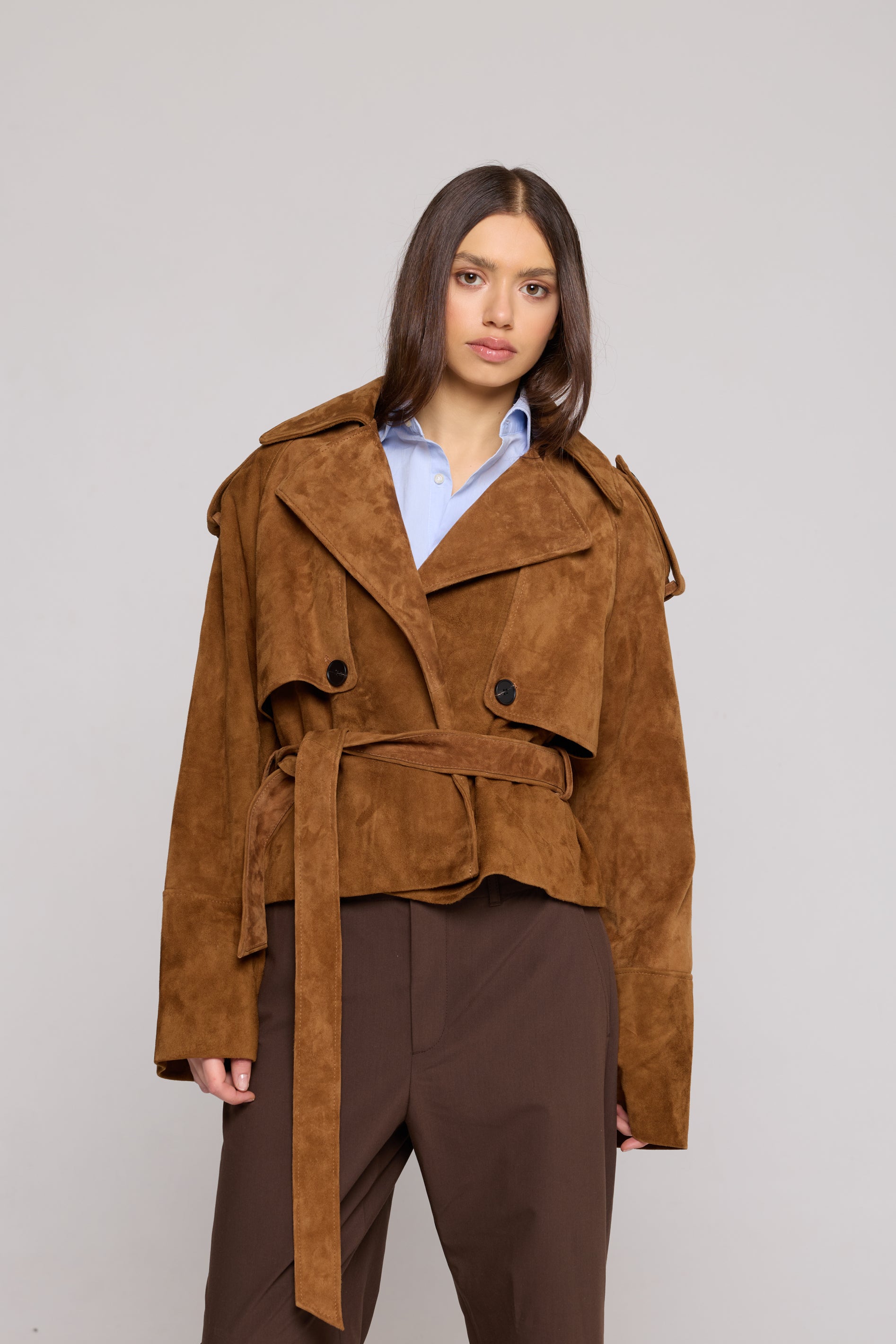 SHORT TRENCH IN SUEDE