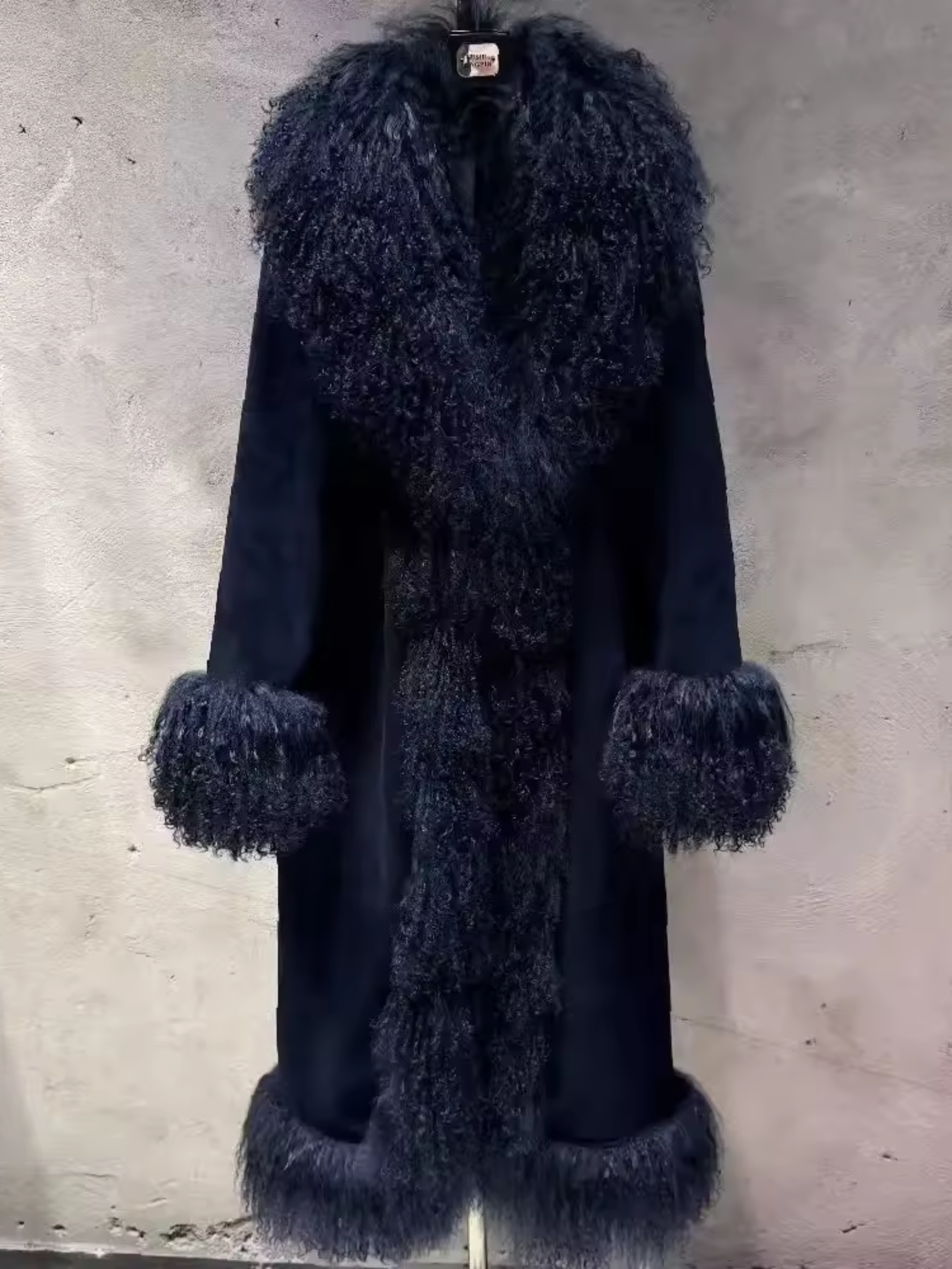 Mantel aus Wildleder aus Mongolei-Lammfell