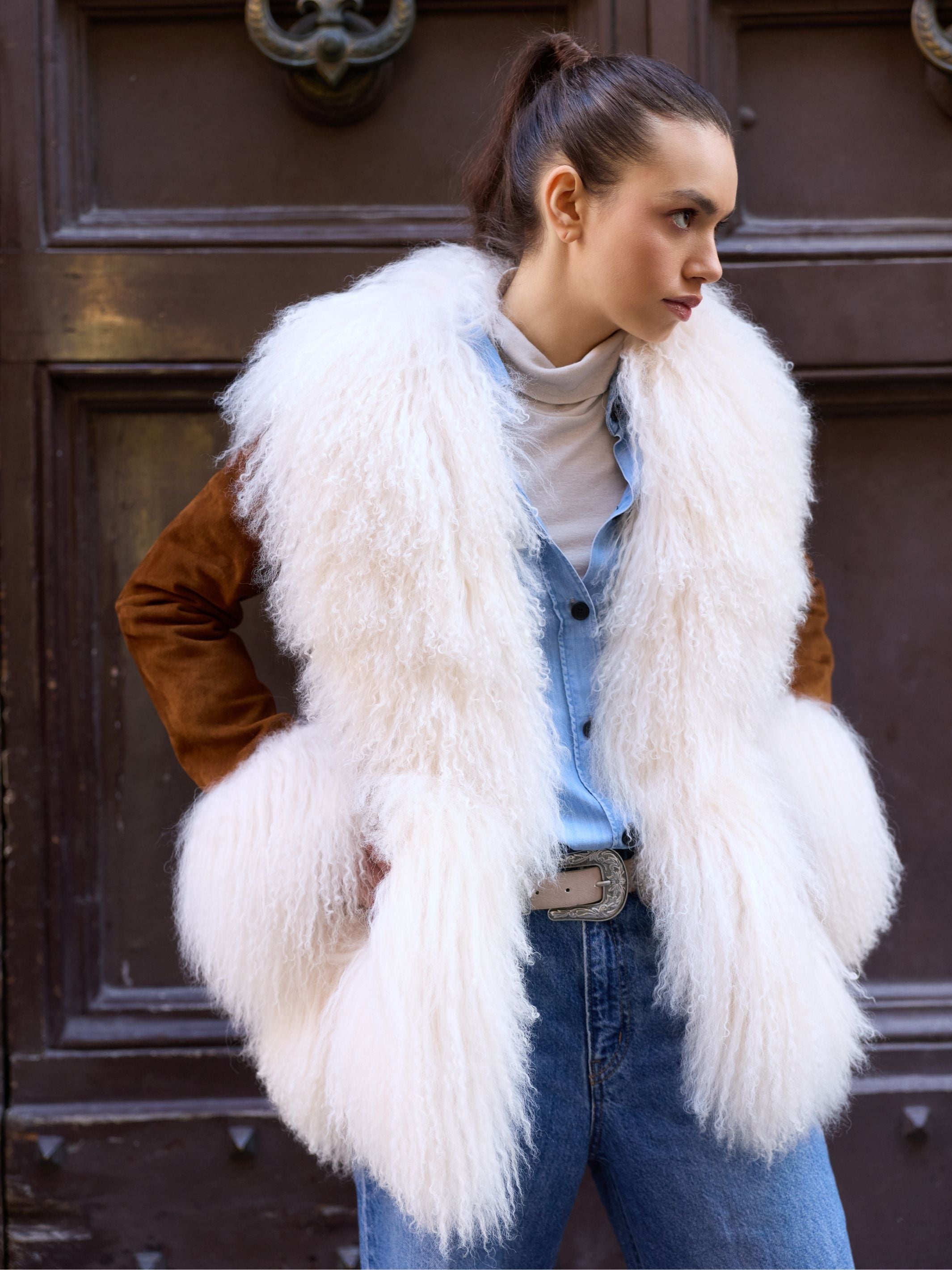 Mongolia Suede Jacket Camel white