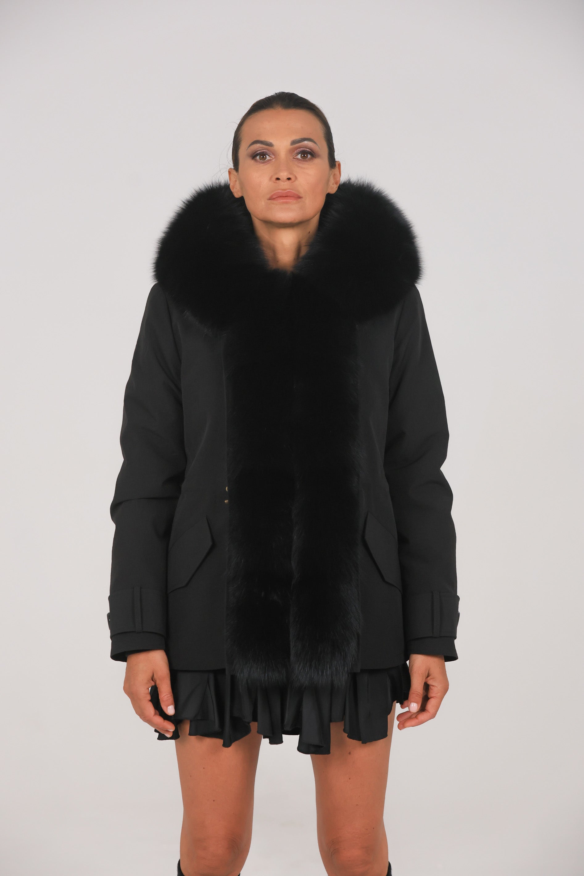 Short black waterproof technical cotton parka