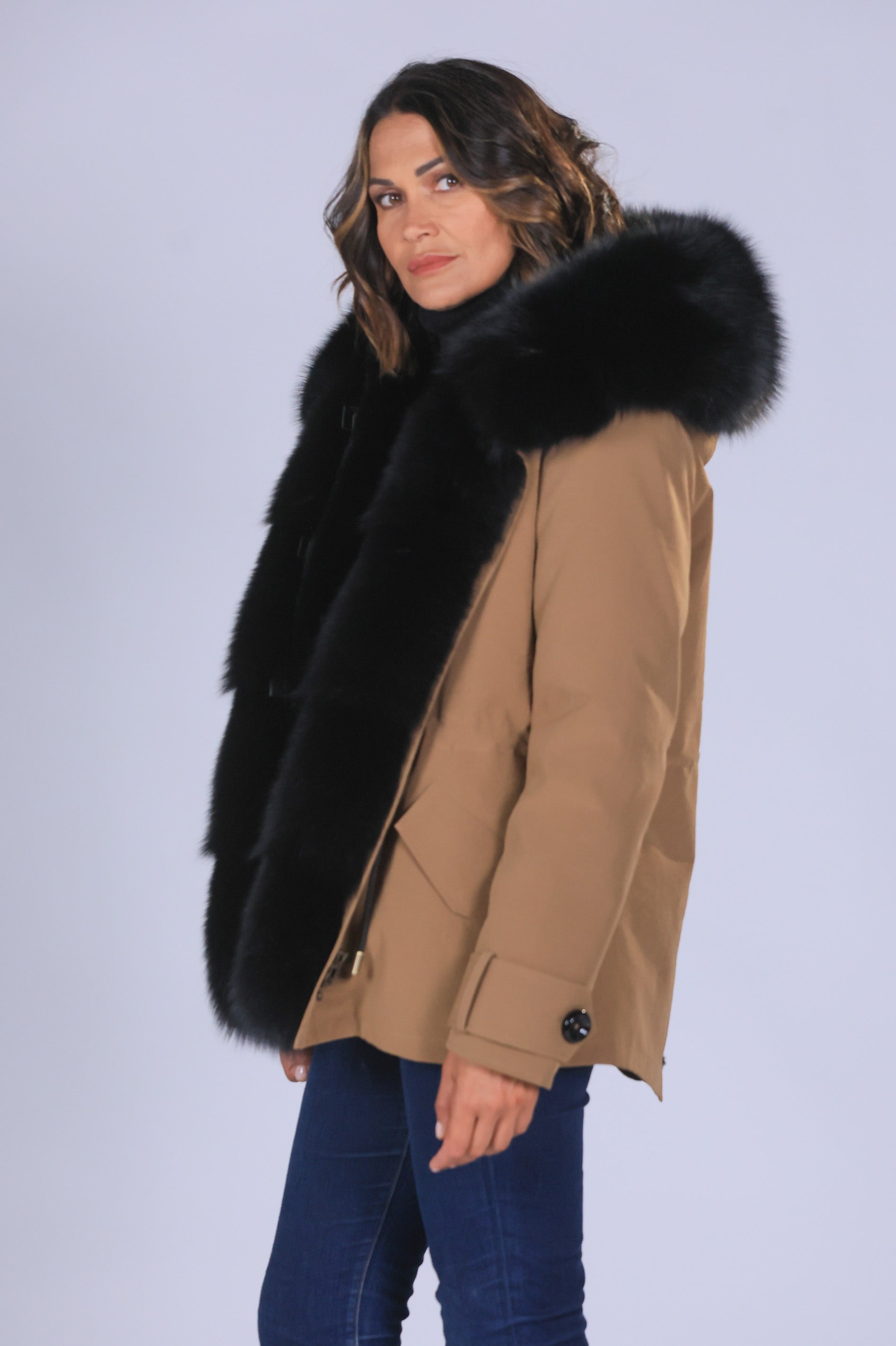 Short black waterproof technical cotton parka