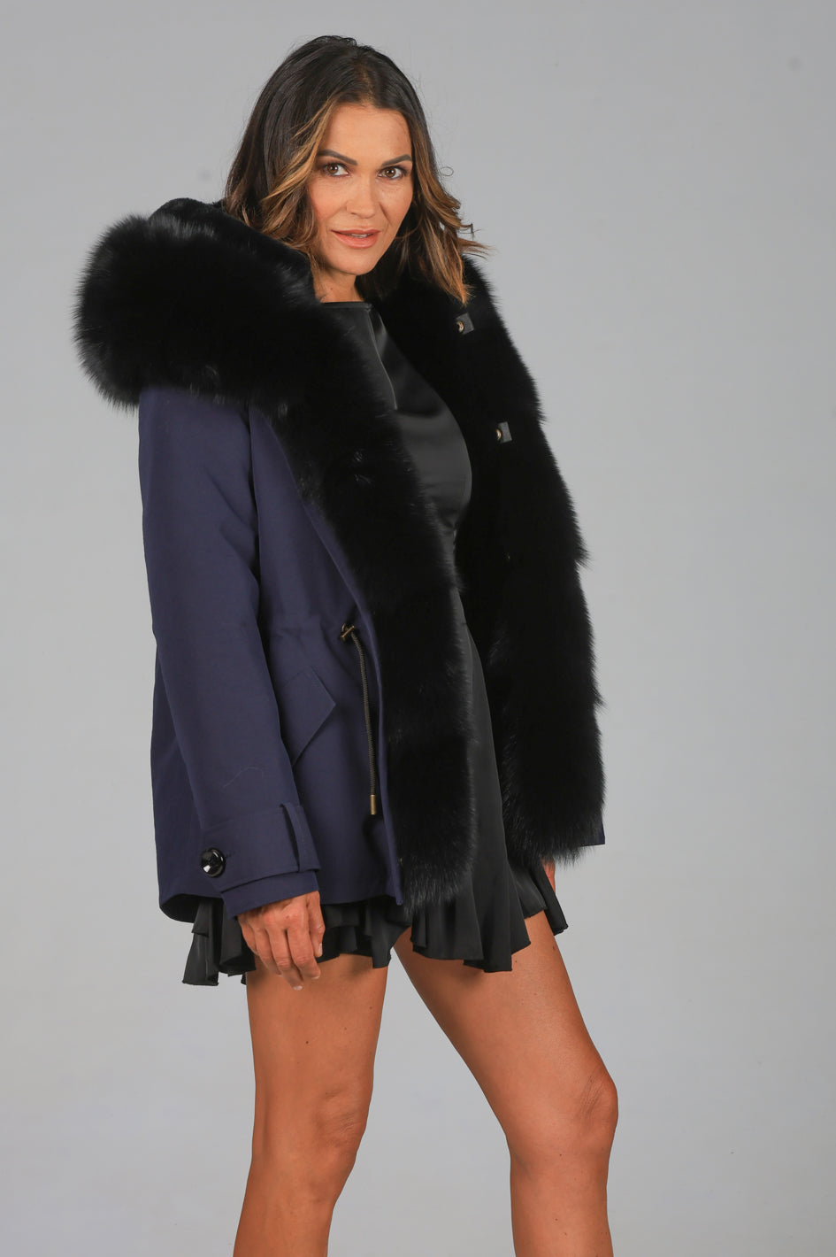 Short black waterproof technical cotton parka