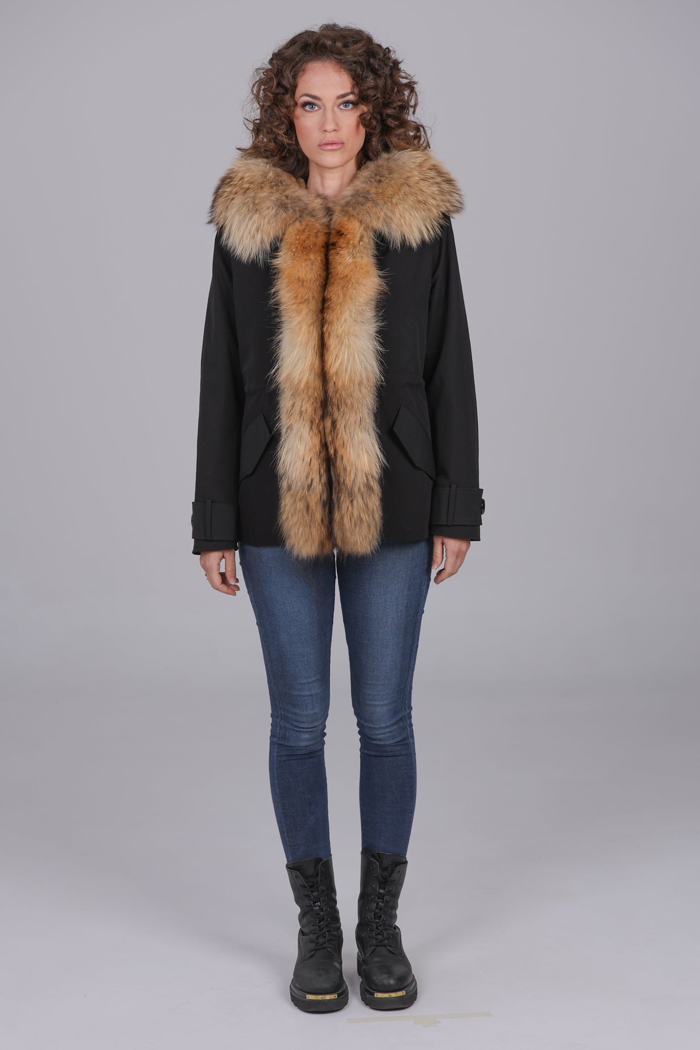 Short raccoon waterproof technical cotton parka