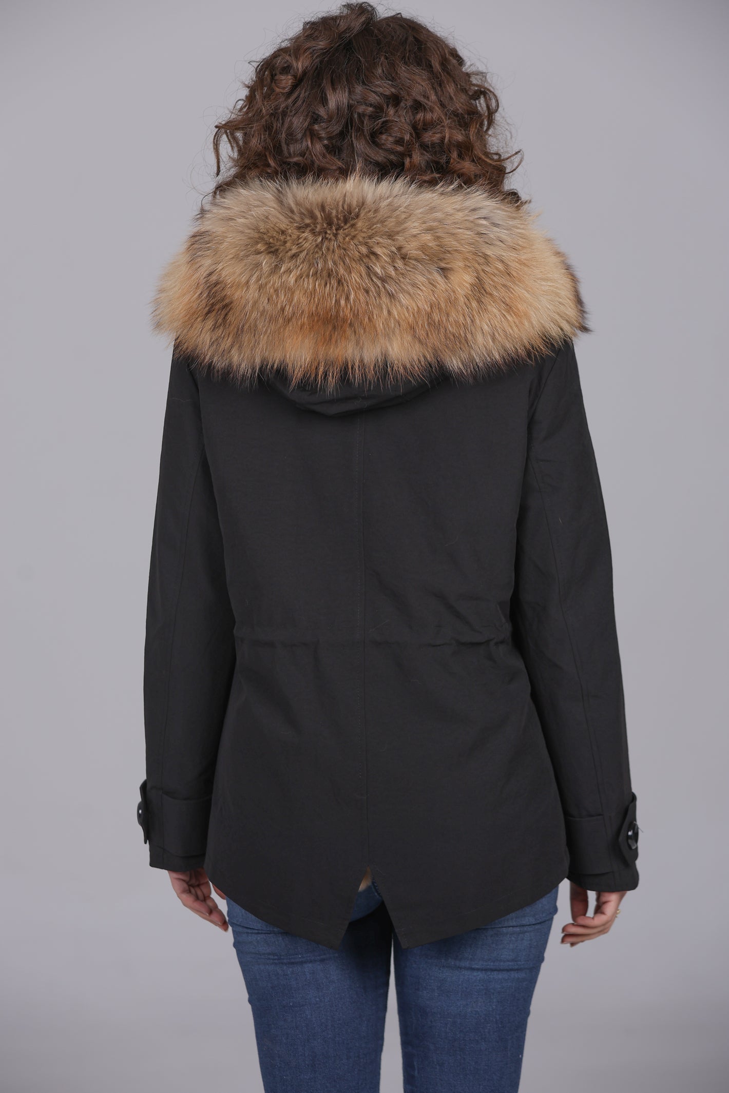 Short raccoon waterproof technical cotton parka