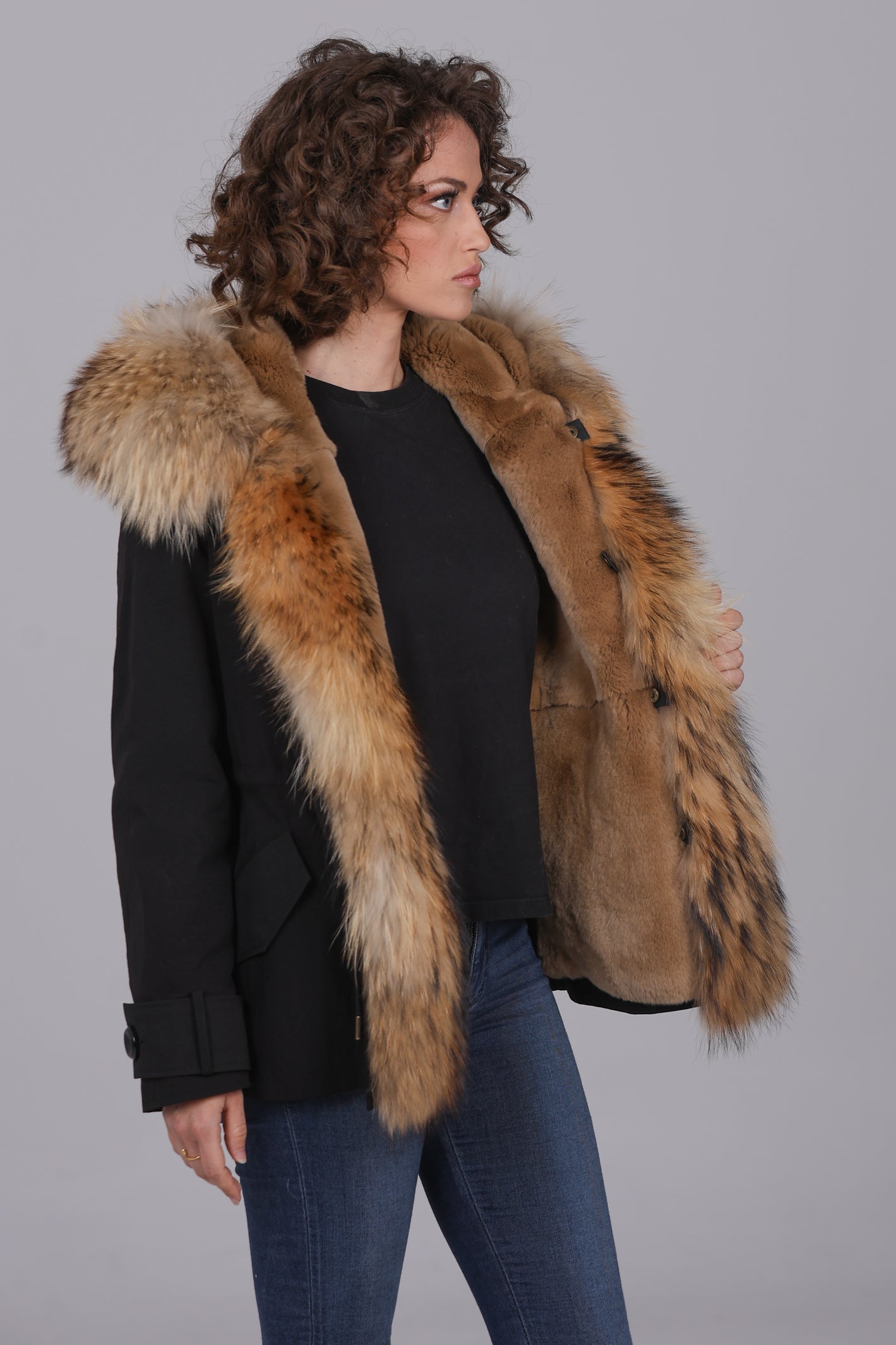 Short raccoon waterproof technical cotton parka