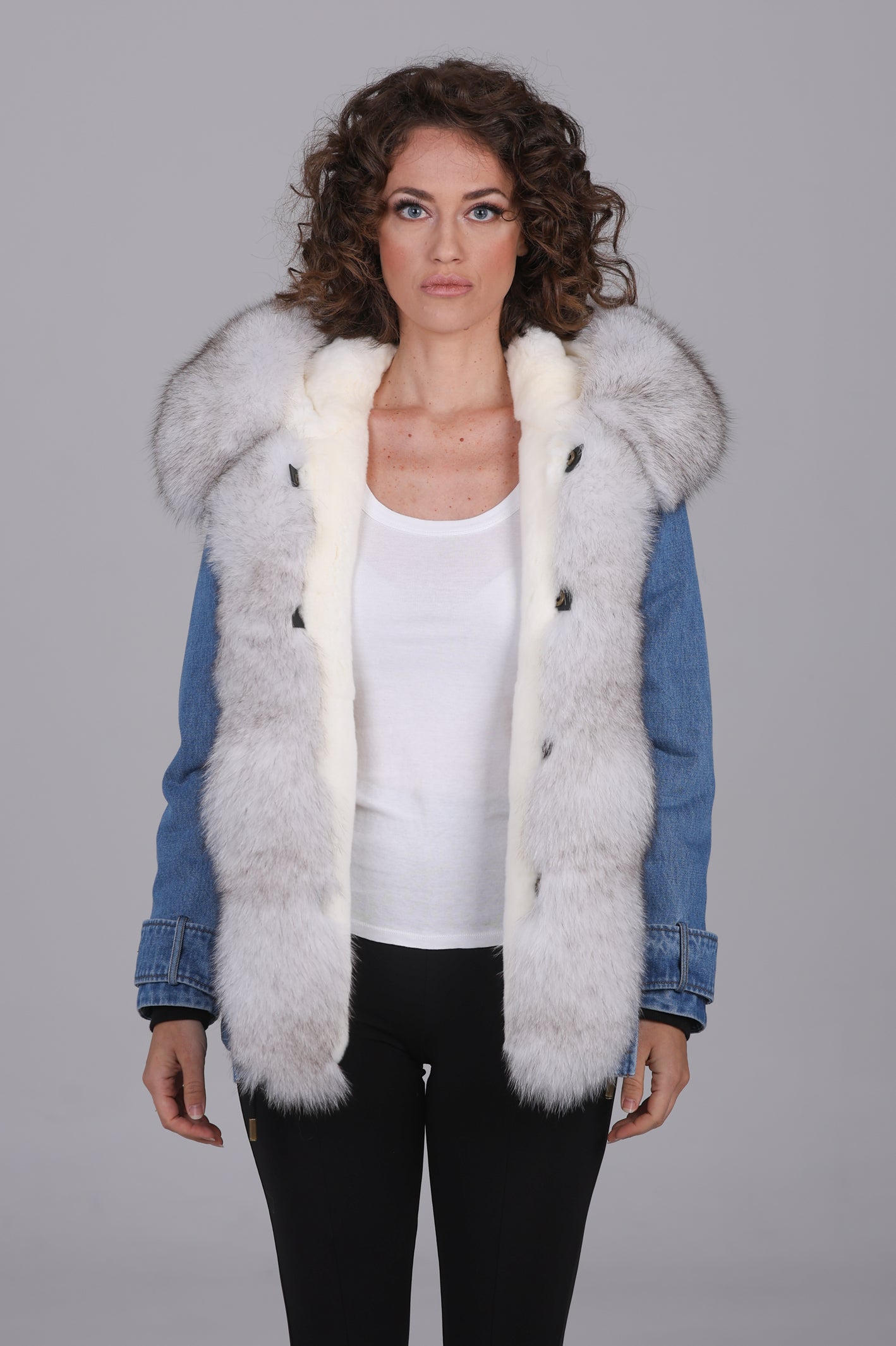 Parka corta vaquera blanca