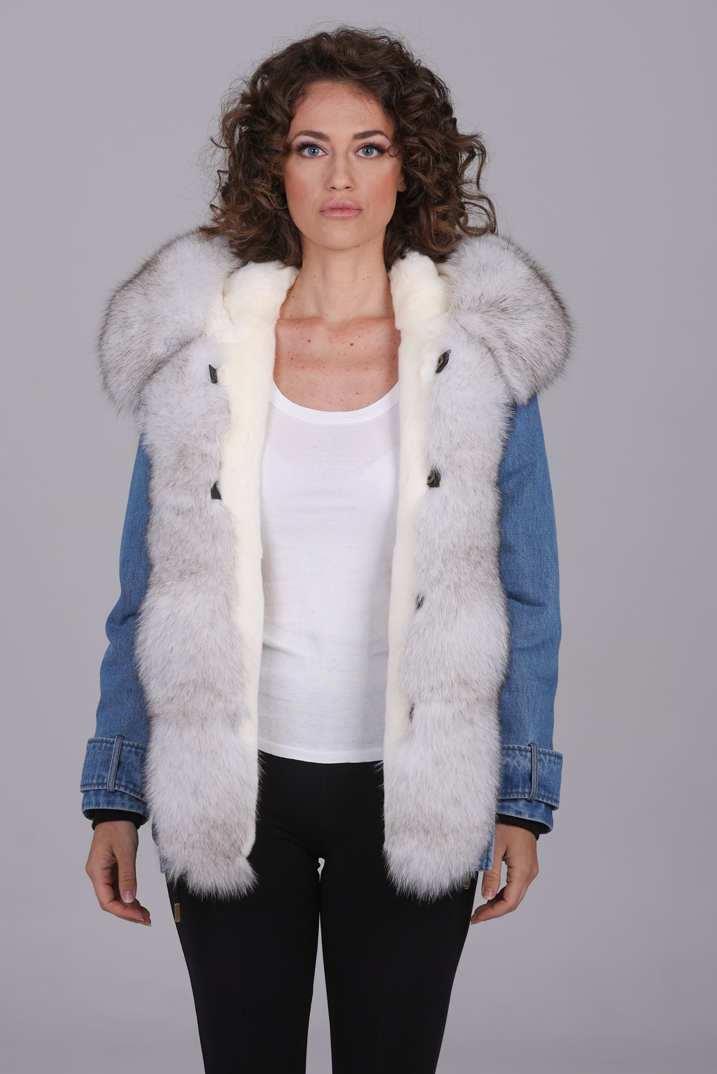 Parka corta vaquera blanca