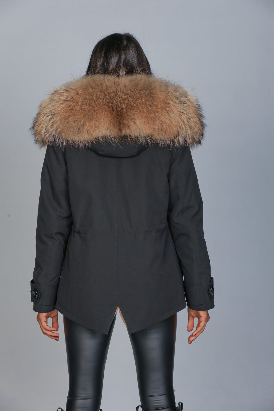 Short raccoon waterproof technical cotton parka